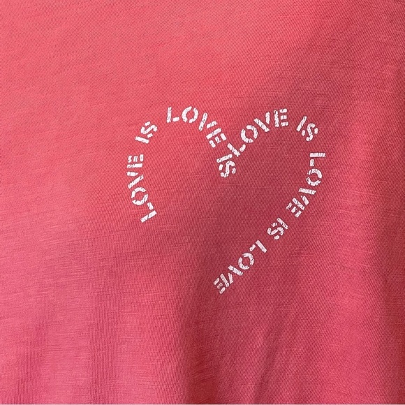 Aerie Women's Coral Love Is Love Living In Tshirt Relaxed Fit Cotton Sz M NWT - Picture 2 of 8